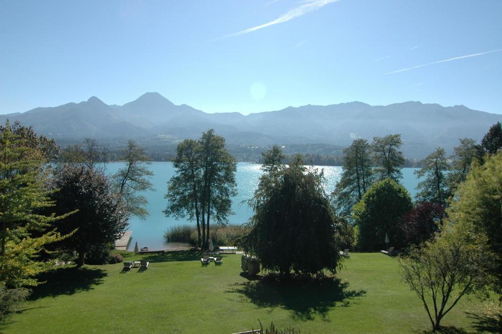 Kleines Hotel Kaernten วิลลาค ภายนอก รูปภาพ